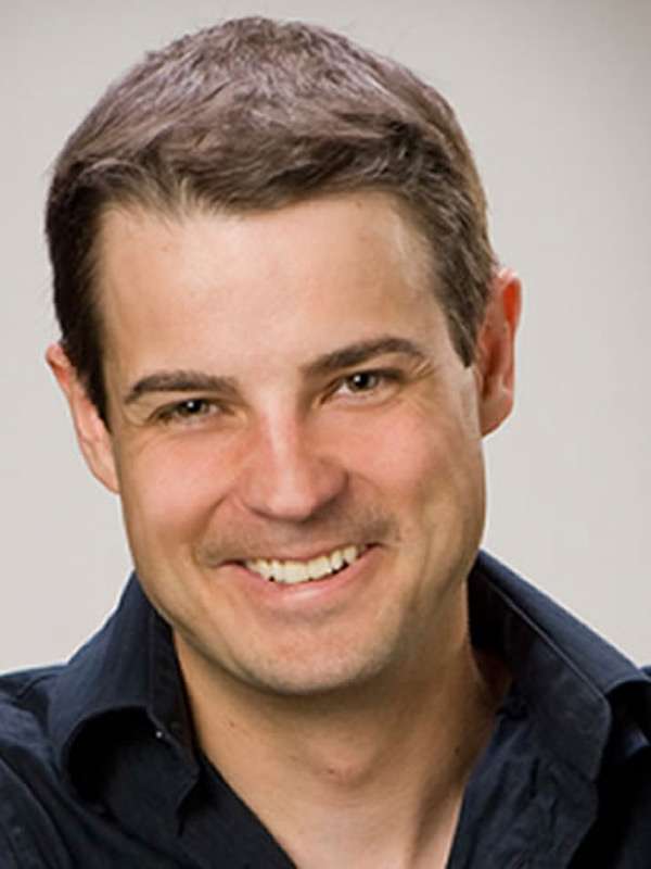 Headshot - Tyler Hawkins