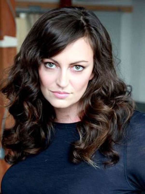 Headshot - Claire Brosseau