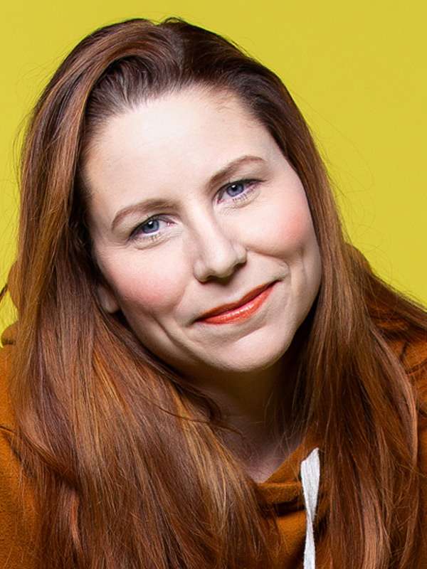 Headshot - Katie-Ellen Humphries