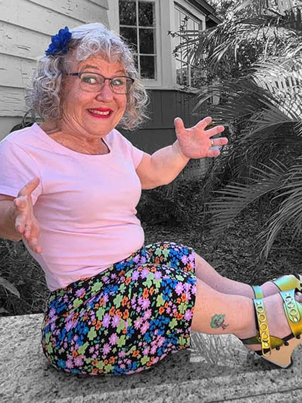 Headshot - Tanyalee Davis