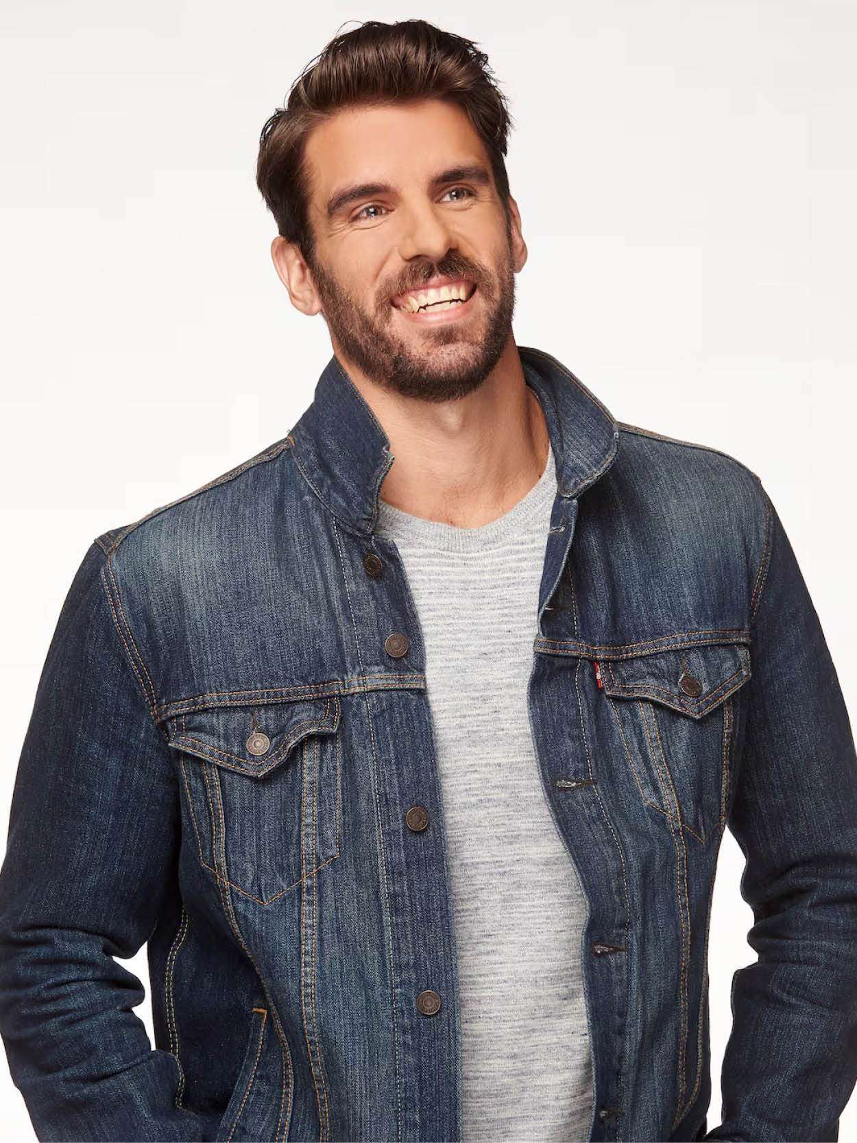 Headshot - Trevor Dineen