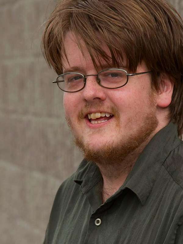 Headshot - Curran Dobbs