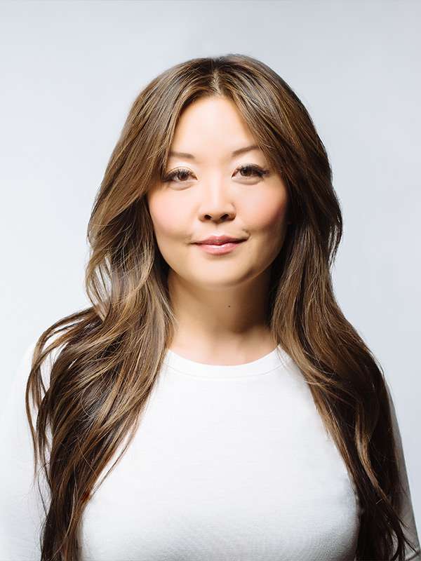 Headshot - Julie Kim