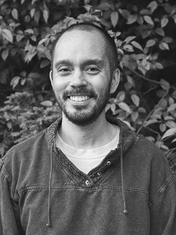 Headshot - Seán Devlin