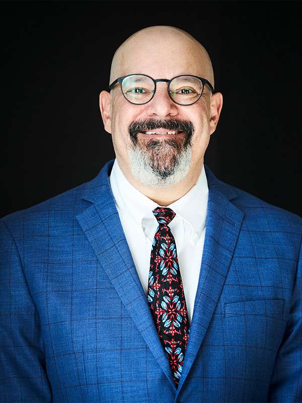 Headshot - Simon Rakoff